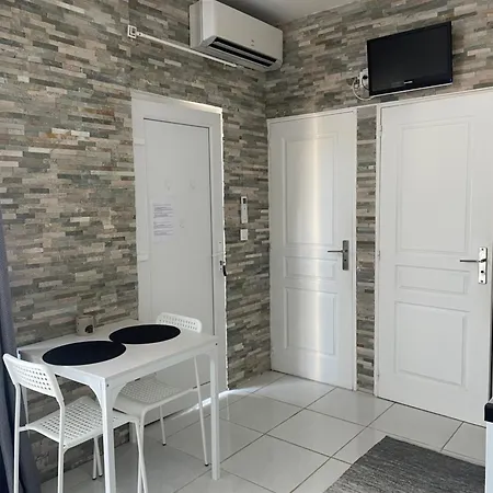 De 18 M2. Montarnaud