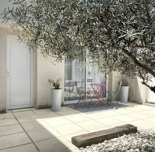 De 18 M2. 아파트 *