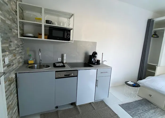 De 18 M2. 아파트 *